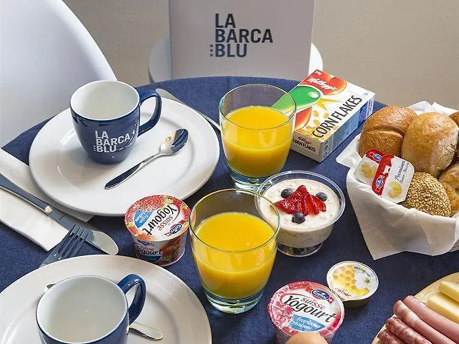 La Barca Blu Otel 3*